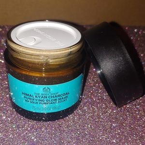 Himalayan Charcoal Purifying Glow Mask The Body Shop